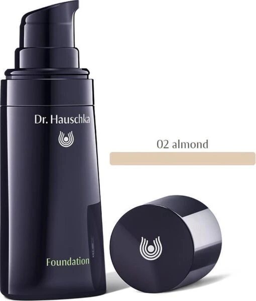 Dr. Hauschka - Foundation - 02 Almond -Bekende Cosmetica Winkel 1021x1200 1