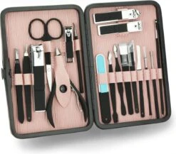 ATV PERFECTUM Luxe Manicure Pedicure & Gezichtsverzorging Set – 18 Delig – Inclusief Leren Opbergetui -Bekende Cosmetica Winkel 1200x1053 1