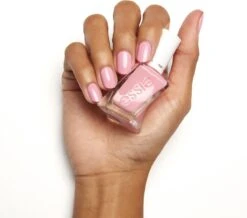 Essie - Gel Couture™ - 150 Haute To Trot - Roze - Langhoudende Nagellak - 13,5 Ml -Bekende Cosmetica Winkel 1200x1058