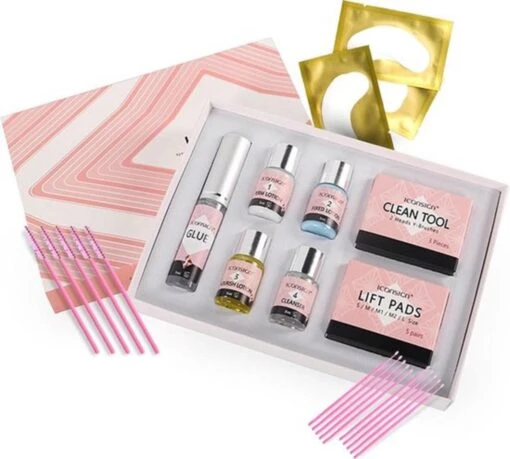 Iconsign Nieuwste Upgraded Wimper Lifting Set - Lash Lift Set Met Extra Sterke Lijm– Lashlift - Nieuw In 2021 - Permanent En Fixatietijd Slechts 12-15 Minuten - Vernieuwde Wimperlifting Set – Lash Lift Kit - Uitgebreide Versie 25 Delig -Bekende Cosmetica Winkel 1200x1079 7