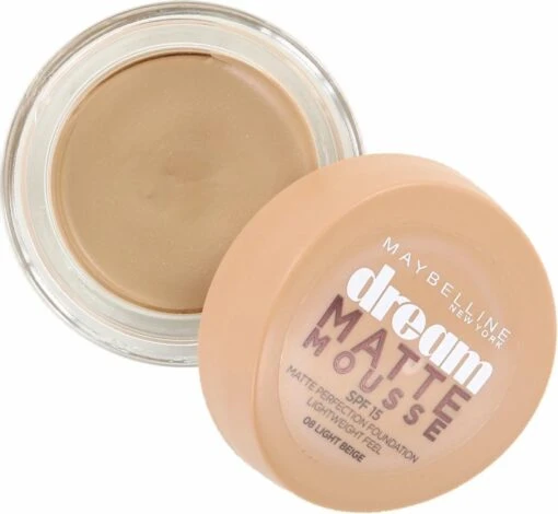 Maybelline Dream Matte Mousse Foundation - 08 Light Beige -Bekende Cosmetica Winkel 1200x1105 2