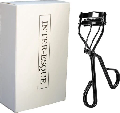 INTER-ESQUE® Wimperkruller - Eyelash Curler + 3x Gratis Extra Siliconen Pad & 3x Extra Kam - Zwart -Bekende Cosmetica Winkel 1200x1130 25