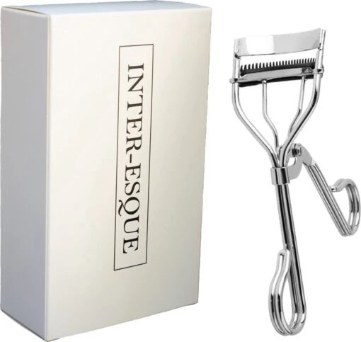 INTER-ESQUE® Wimperkruller - Eyelash Curler + 3x Gratis Extra Siliconen Pad & 3x Extra Kam - Zilver -Bekende Cosmetica Winkel 1200x1137 7