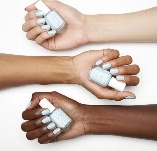 Essie Midsummer 2020 Midsummer Collectie 2020 Limited Edition - 721 Sway In Crochet - Blauw - Glanzende Nagellak - 13,5 Ml -Bekende Cosmetica Winkel 1200x1150 10