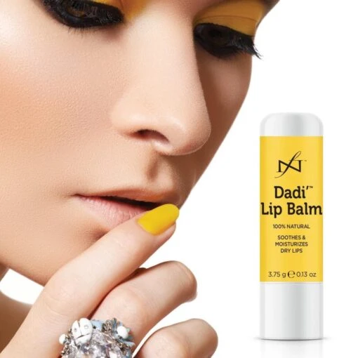 Dadi Lip Balm - 3,75 Gr. -Bekende Cosmetica Winkel 1200x1200 1477