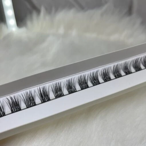 EHHbeauty - Wimpers - Wimperextensions - Lashes - Naturel- 14mm - Clustere - Diy Lashes - Stukjes Wimper -Bekende Cosmetica Winkel 1200x1200 1911