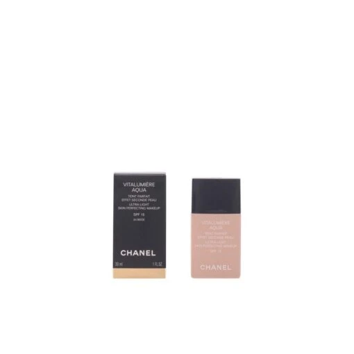 Chanel Vitalumiere Aqua Foundation - 30 Beige - SPF15 - 30 Ml -Bekende Cosmetica Winkel 1200x1200 939