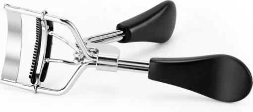 INTER-ESQUE® Wimperkruller Met Kam - Eyelash Curler + 5x Gratis Extra Siliconen Pad - Zwart/Zilver -Bekende Cosmetica Winkel 1200x532 4