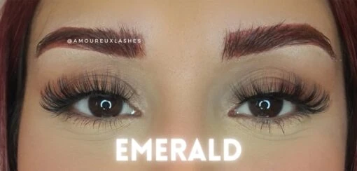 Merkloos Nep Wimpers Russisch Volume- Emerald Wimperextension Lashes -Bekende Cosmetica Winkel 1200x573 11