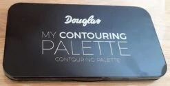 Kleuren Pallet Douglas In Handig Meeneemblik| Contour Pallet | 8 Kleuren -Bekende Cosmetica Winkel 1200x606