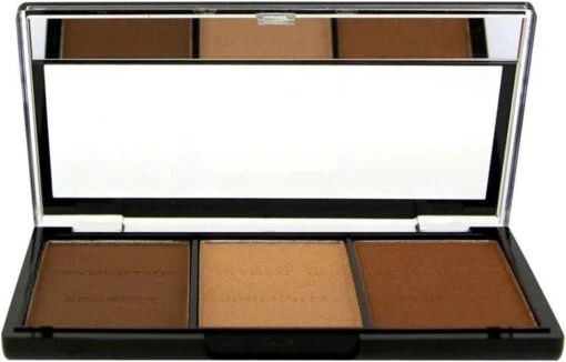 Makeup Revolution - Ultra Brightening Contour Kit C04 - Light/Medium -Bekende Cosmetica Winkel