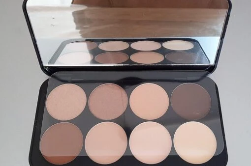 Kleuren Pallet Douglas In Handig Meeneemblik| Contour Pallet | 8 Kleuren -Bekende Cosmetica Winkel