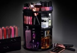 ESSIBLE Make-Up Organizer - 360° Roterend - Opbergbox - Opbergdoos Cosmetica - Sieradendoos - Nagellak - Lippenstift - Zwart -Bekende Cosmetica Winkel 1200x833 3