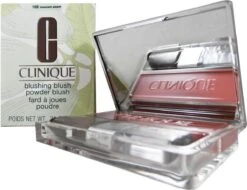 Clinique Blushing Blush Powder Blush - 102 Innocent Peach -Bekende Cosmetica Winkel 1200x925 1