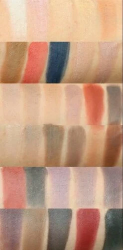 Makeup Revolution Flawless Matte 2 Oogschaduw Palette -Bekende Cosmetica Winkel 591x1200 3