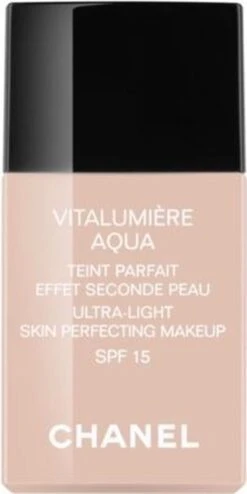 Chanel Vitalumiere Aqua Foundation - 30 Beige - SPF15 - 30 Ml -Bekende Cosmetica Winkel 600x1200