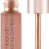 Makeup Revolution - Liquid Highlighter V4 Rozświetlacz W Płynie Lustre Gol 18ml -Bekende Cosmetica Winkel 633x1200 1