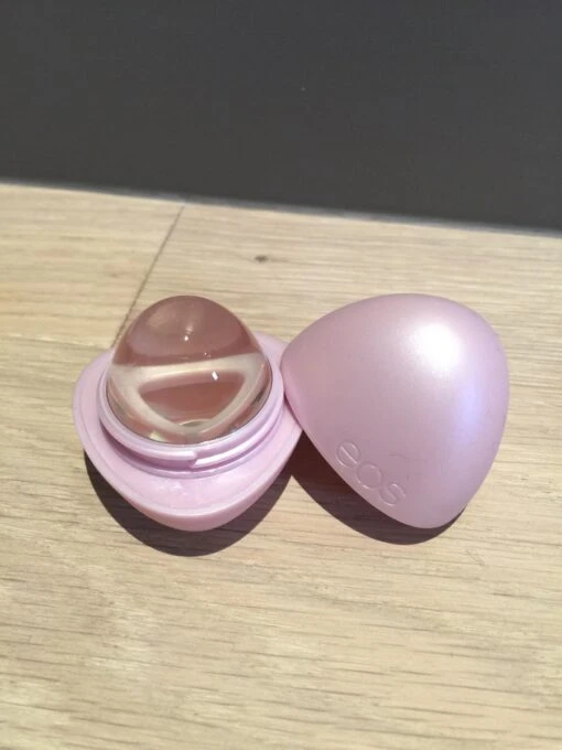 Eos Lip Balm Crystal "Hibiscus Peach" -Bekende Cosmetica Winkel 900x1200 41