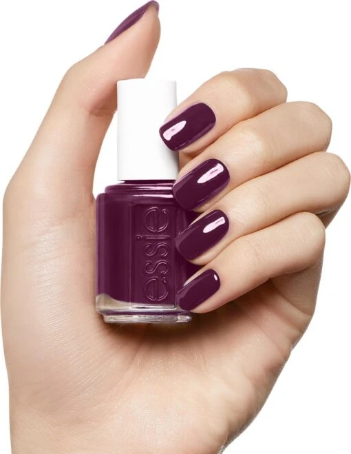 Essie Bahama Mama 44 - Paars - Nagellak -Bekende Cosmetica Winkel 928x1200 1